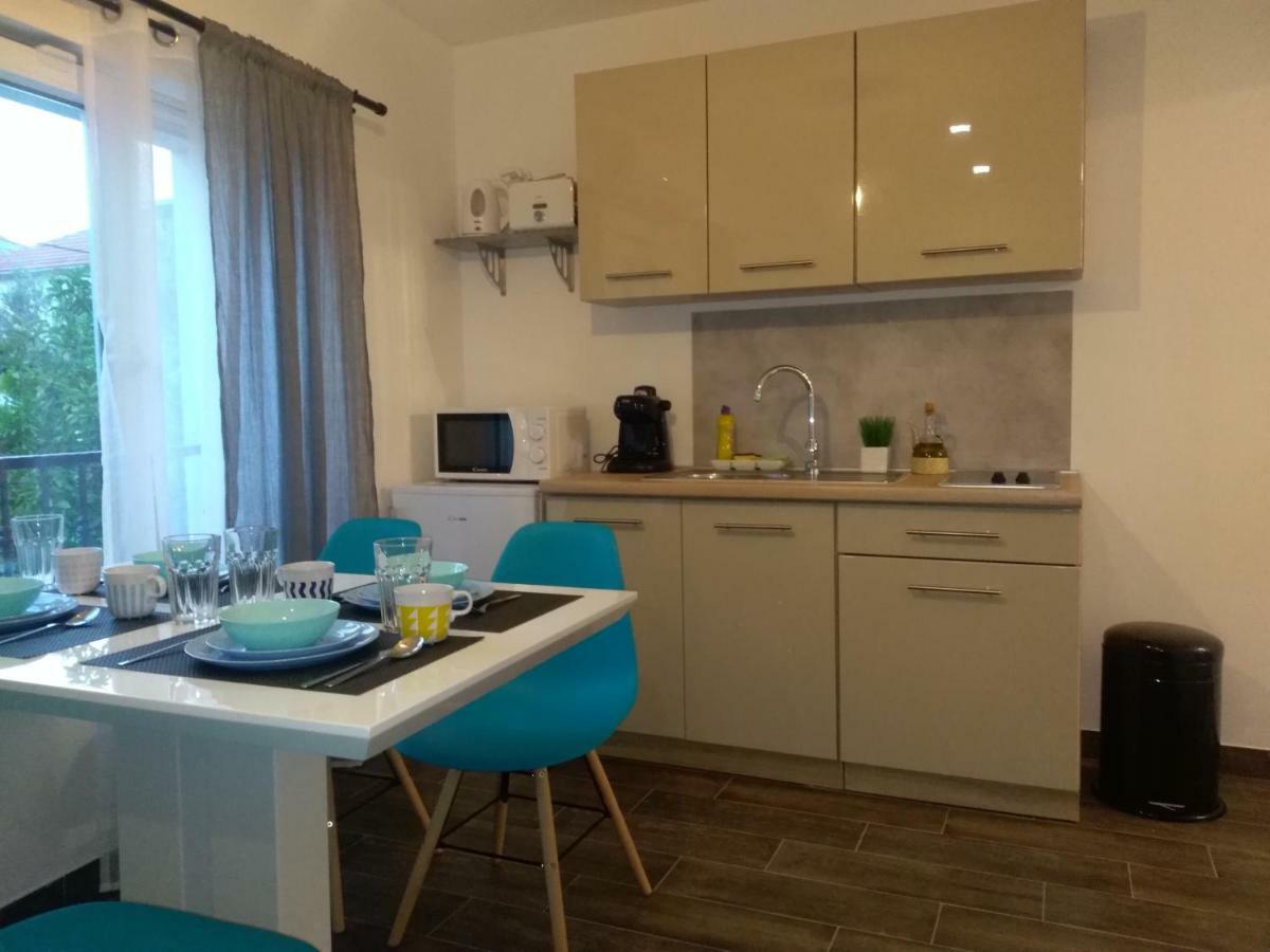 Apartment Simply Rodin Kaštela 外观 照片